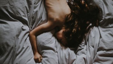 Почему спать голым полезно